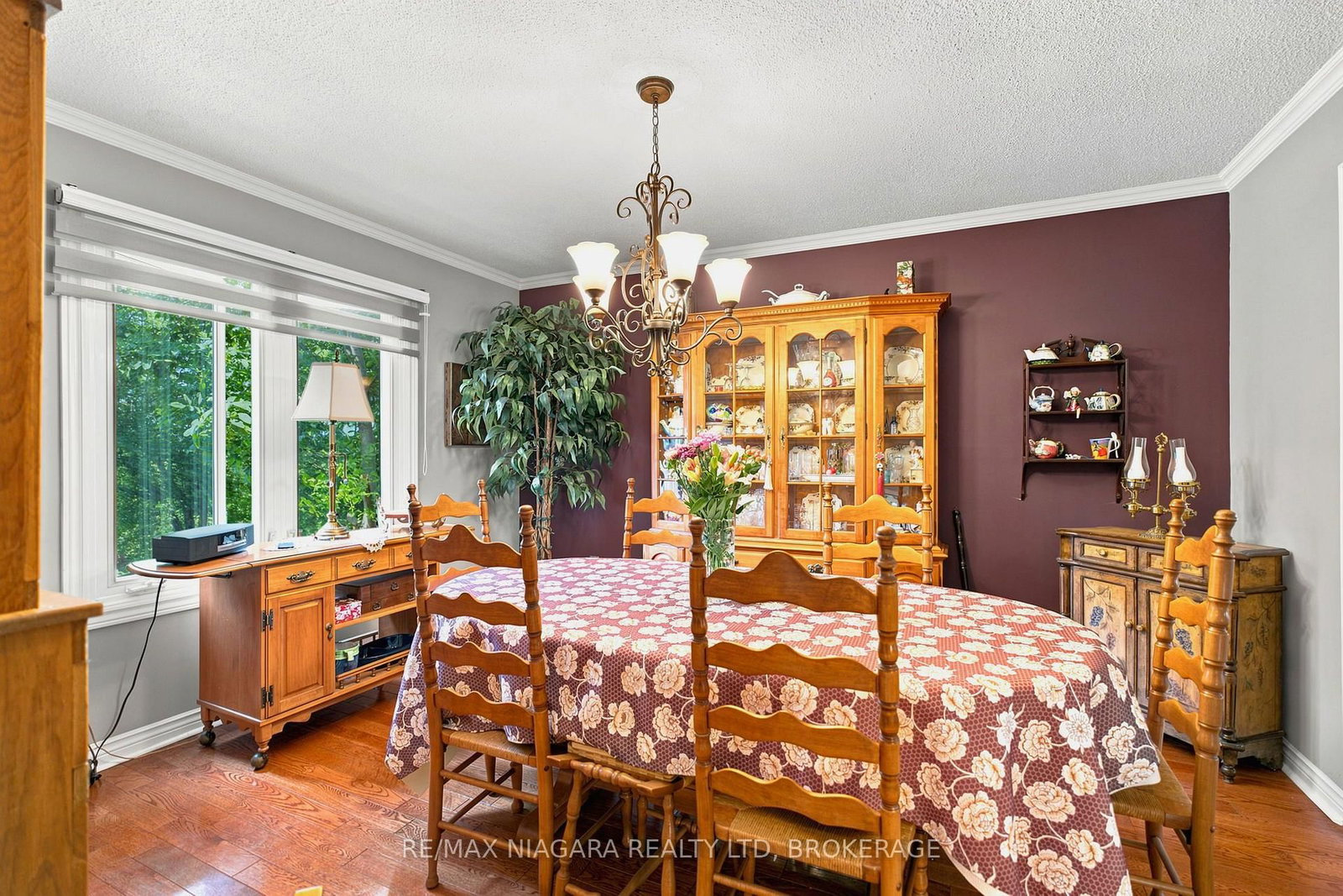50 Barbican Trail • St. Catharines, ON photo 7