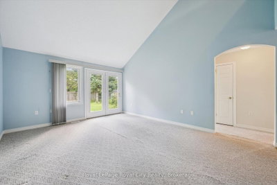 46 Terraview Crescent • Guelph, ON photo 8