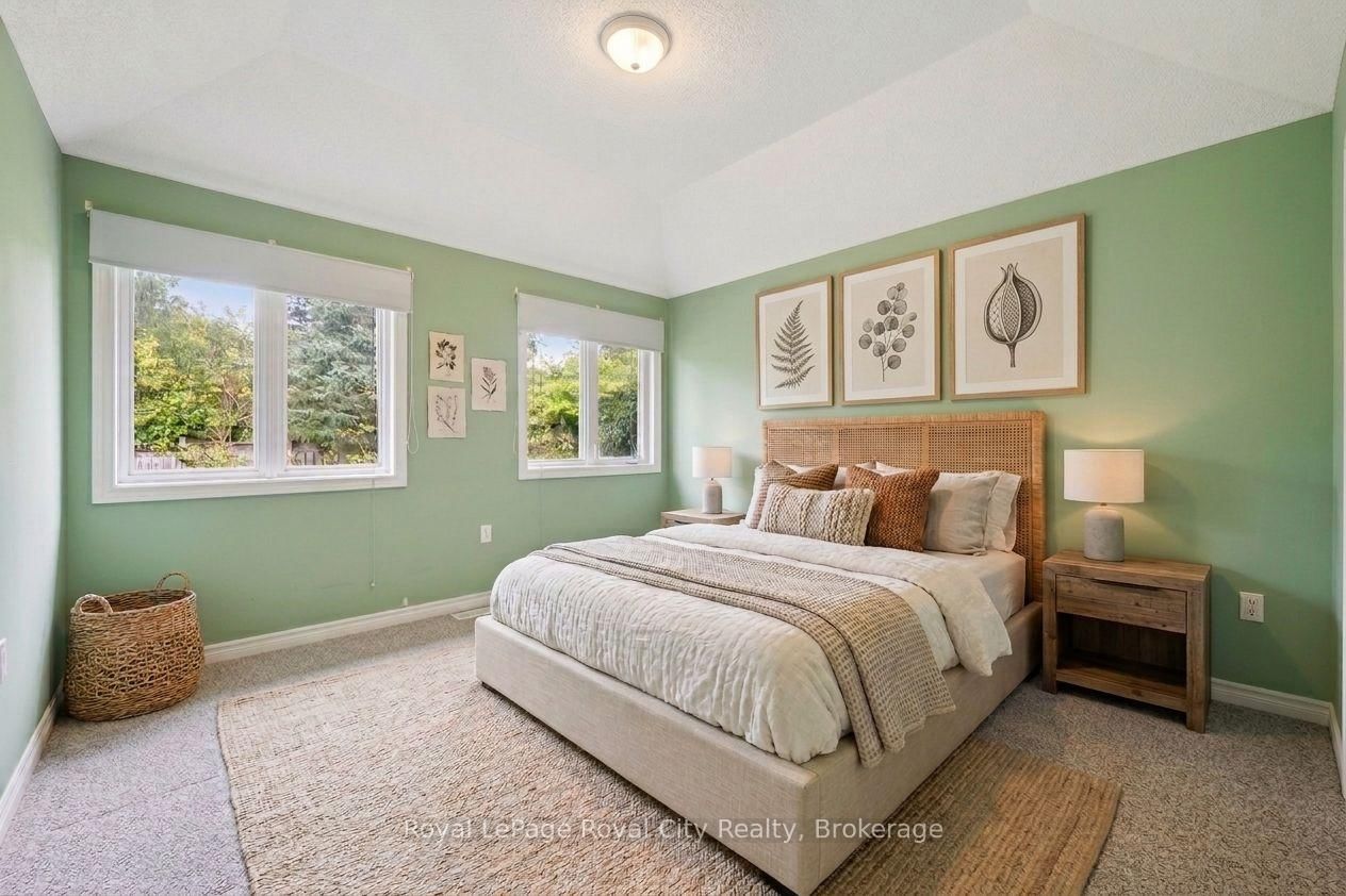 46 Terraview Crescent • Guelph, ON photo 9