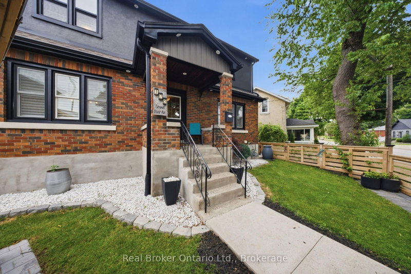 175 Grand River Avenue