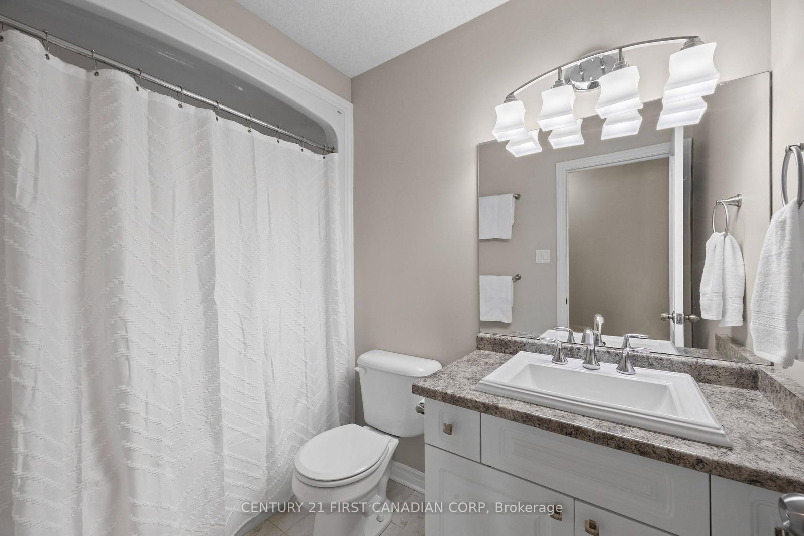 131 Deborah Drive • Strathroy-Caradoc, ON photo 21