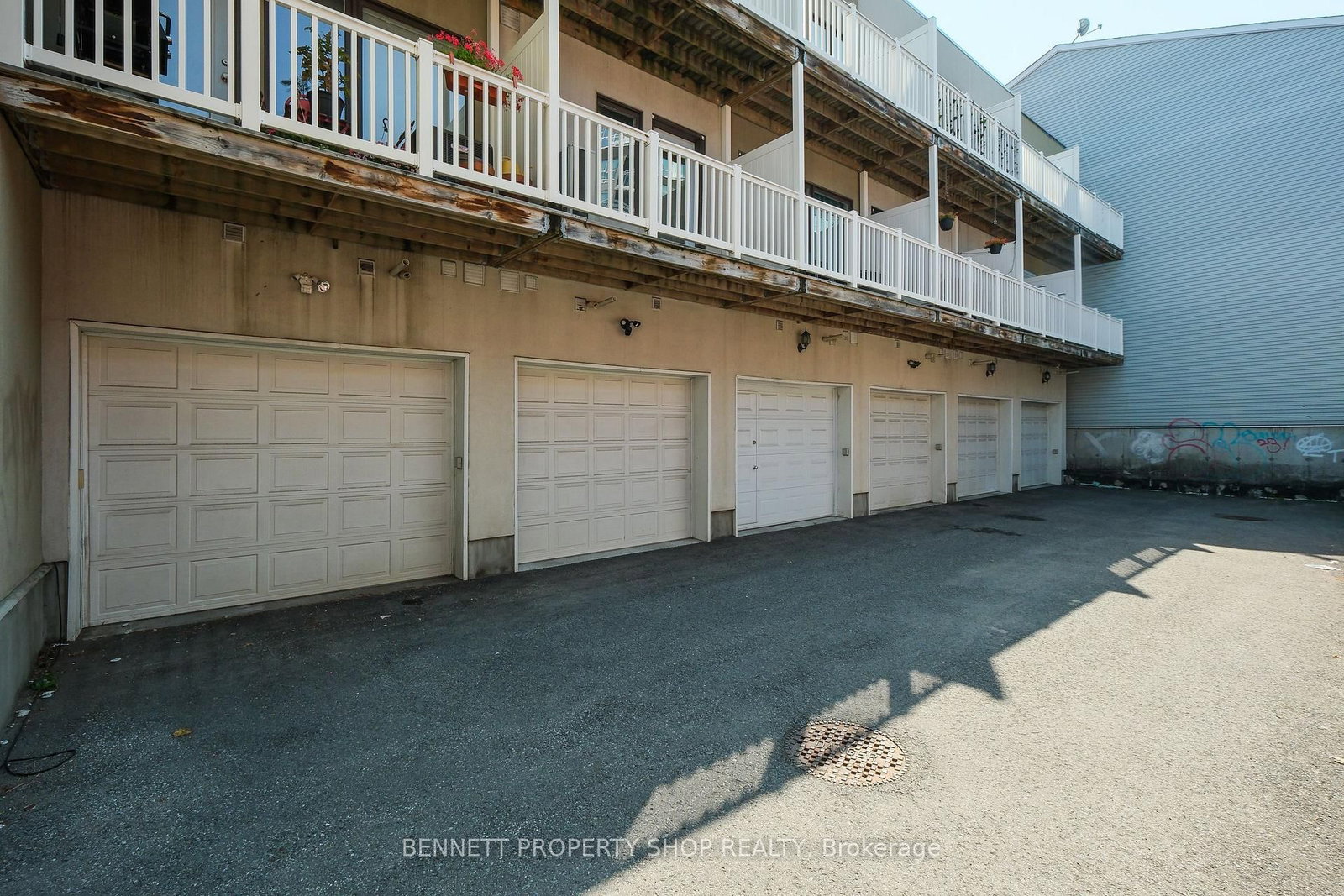 288 Cambridge Street N • Ottawa, ON photo 19