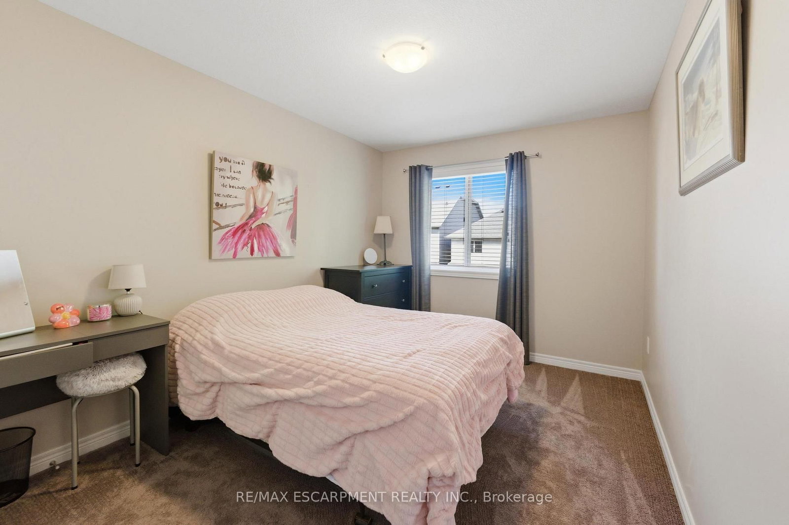 6 Chestnut Drive • #34 • Grimsby, ON photo 16