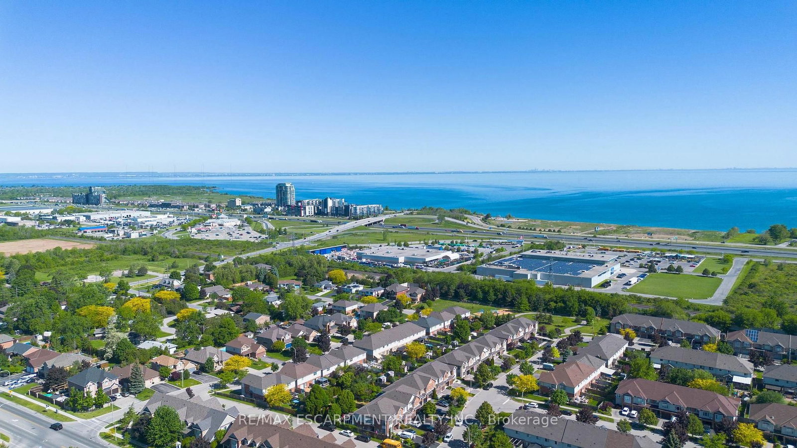 6 Chestnut Drive • #34 • Grimsby, ON photo 30