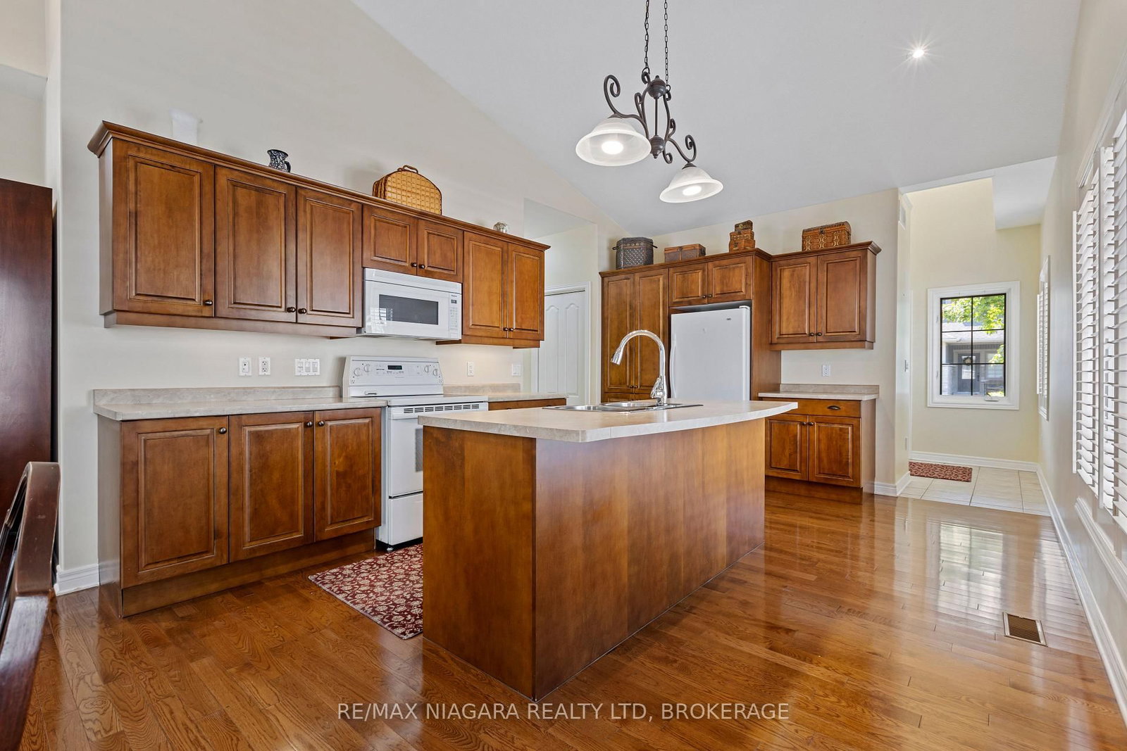 1398 Pelham Street • #33 • Pelham, ON photo 12