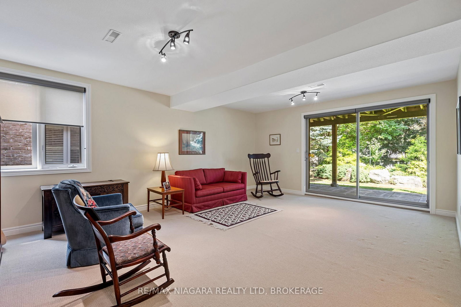1398 Pelham Street • #33 • Pelham, ON photo 20