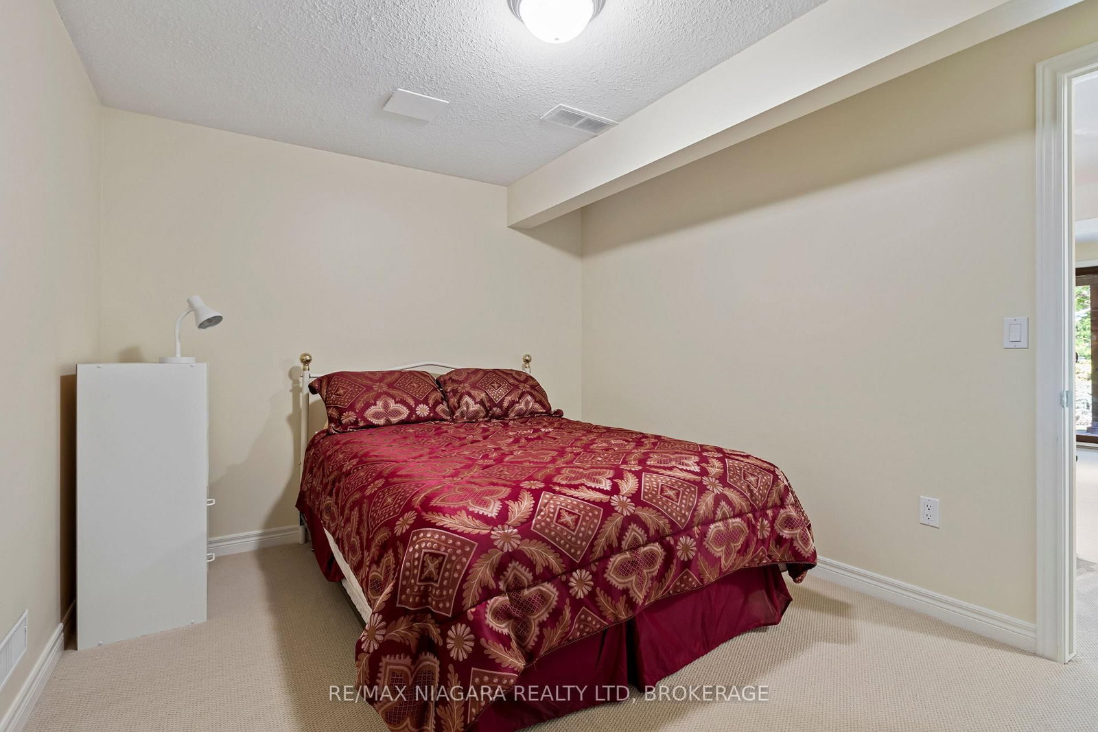 1398 Pelham Street • #33 • Pelham, ON photo 27