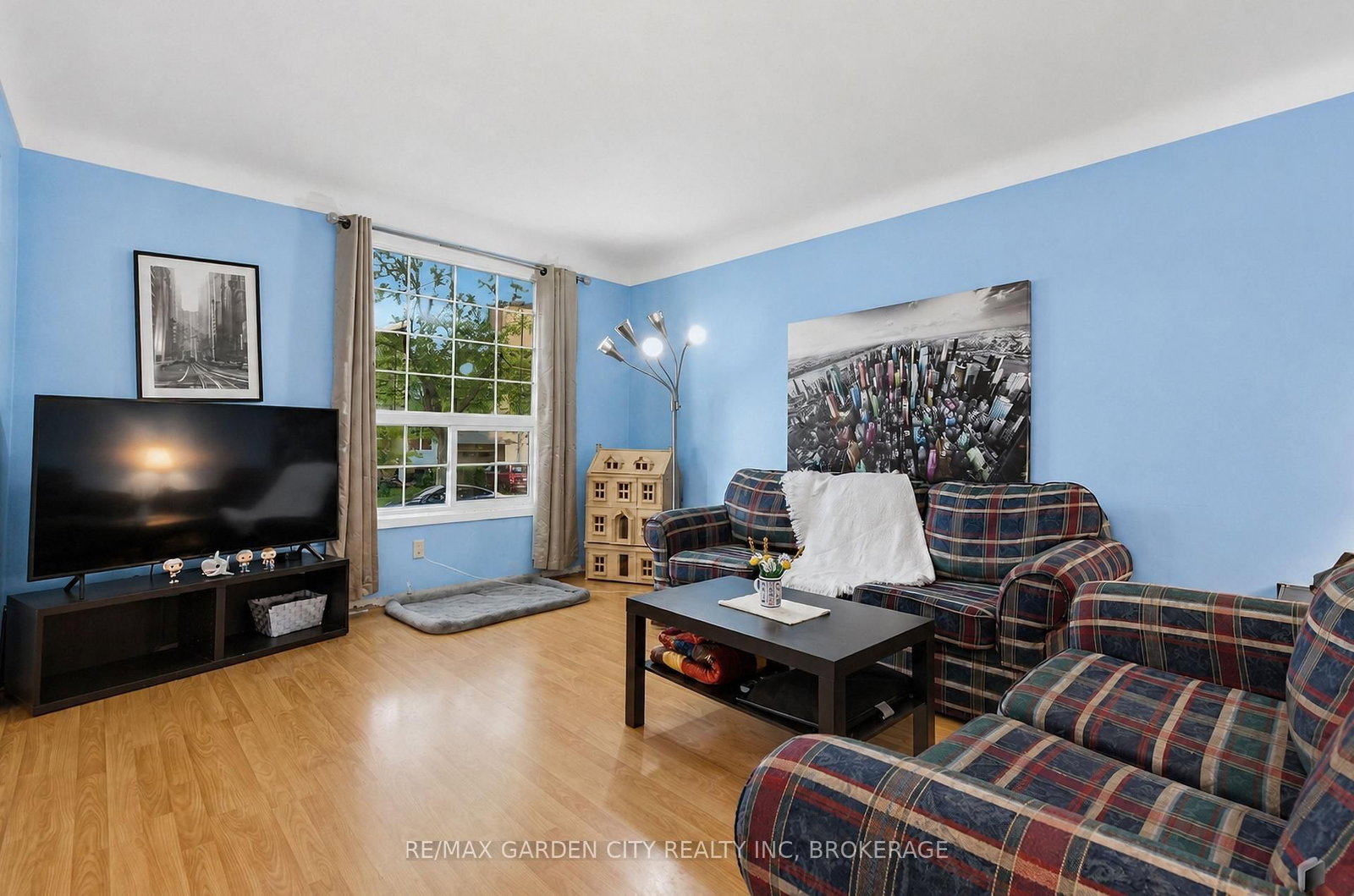 Detached House for sale at 11 KIMBERMOUNT Drive, St. Catharines, Ontario, L2N 5W6 - Lakeshore - MLS: X13684368