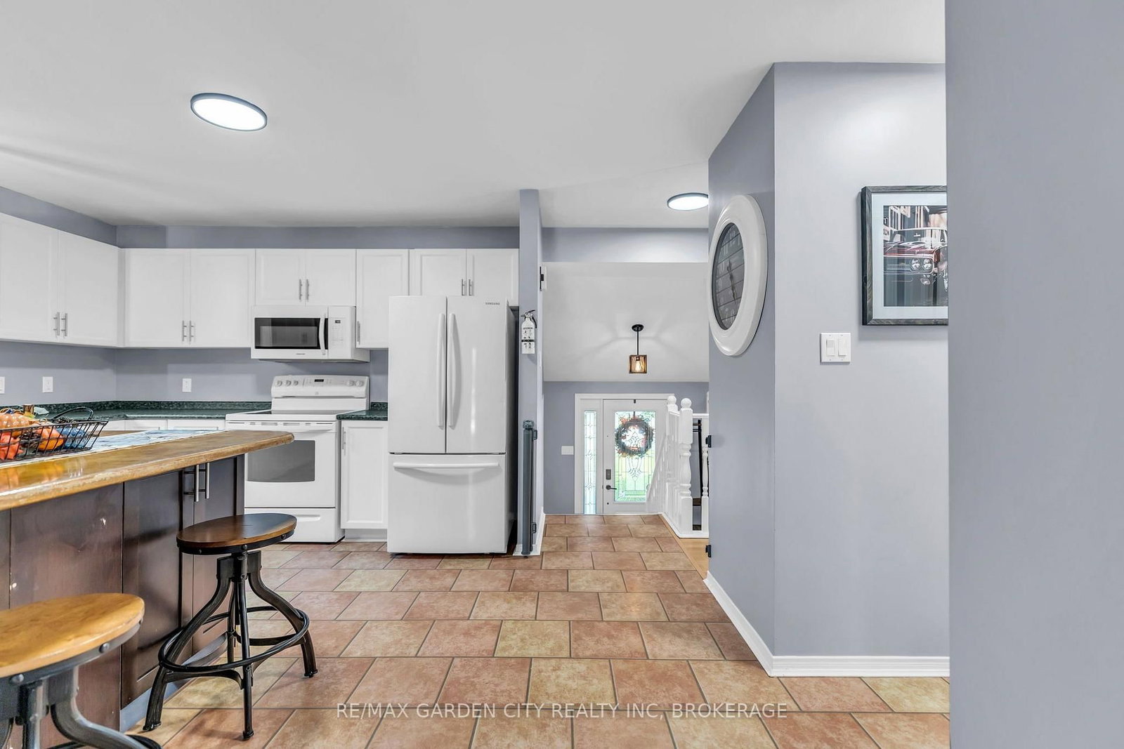 80 Beckett Boulevard • Tillsonburg, ON photo 11