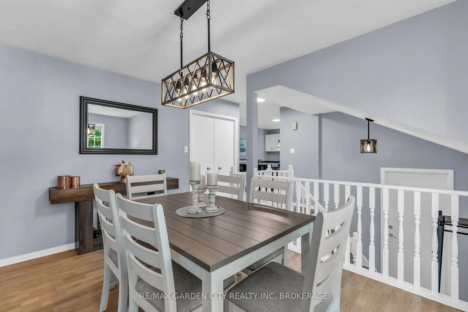80 Beckett Boulevard • Tillsonburg, ON photo 5