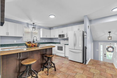80 Beckett Boulevard • Tillsonburg, ON photo 7
