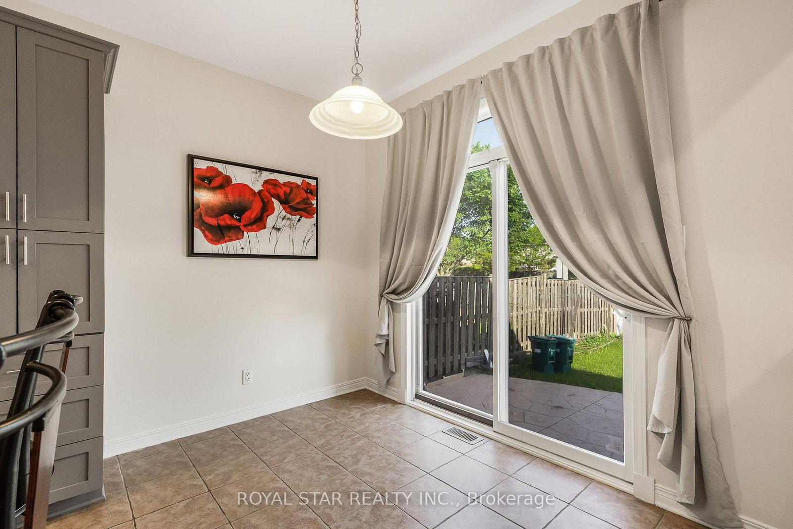 846 Feather Moss Way • Ottawa, ON photo 17