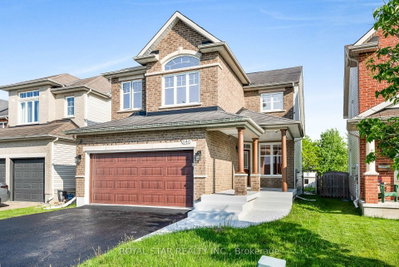 846 Feather Moss Way • Ottawa, ON photo 2