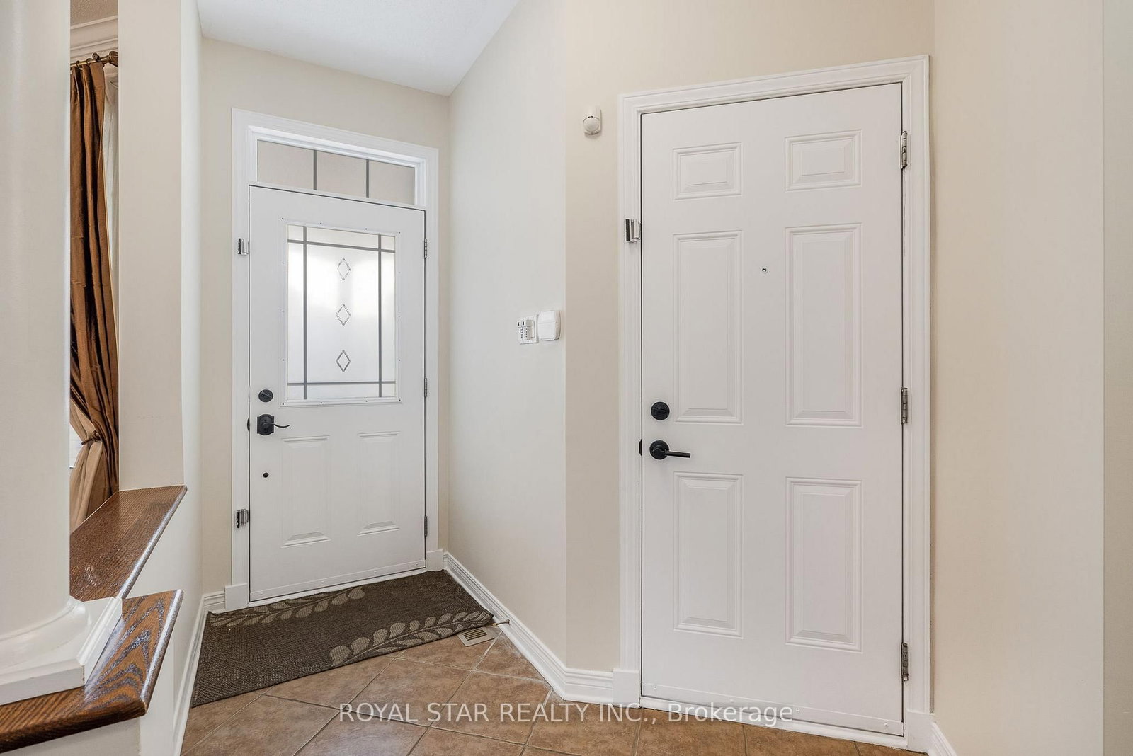 846 Feather Moss Way • Ottawa, ON photo 4