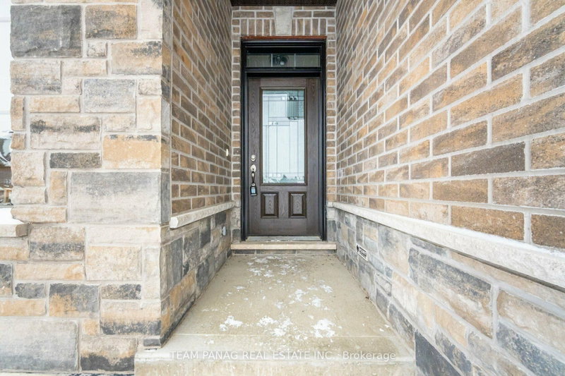 54 Matheson Crescent