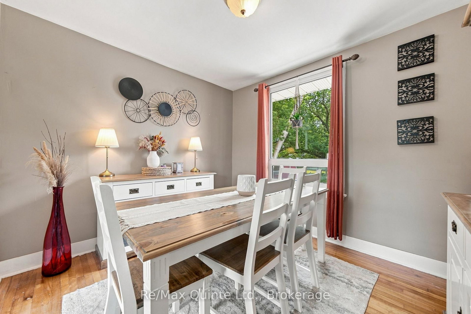 28 Shamrock Road • Belleville, ON photo 10