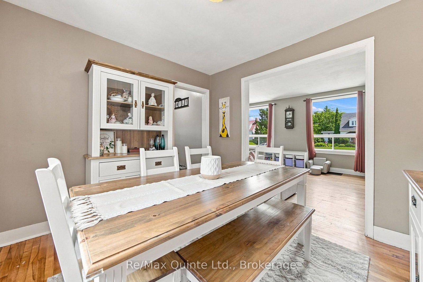28 Shamrock Road • Belleville, ON photo 11