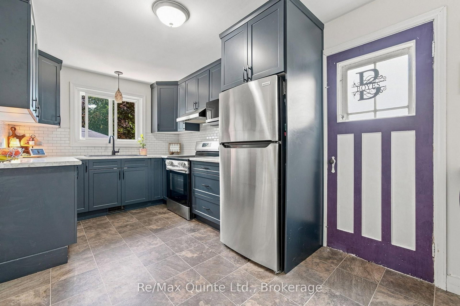 28 Shamrock Road • Belleville, ON photo 12
