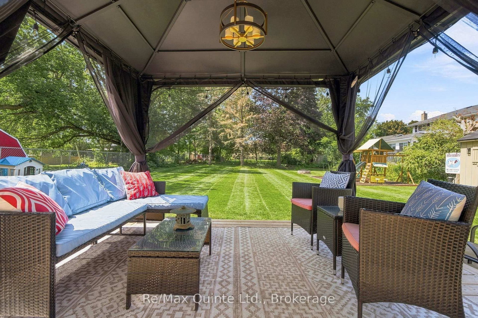 28 Shamrock Road • Belleville, ON photo 27