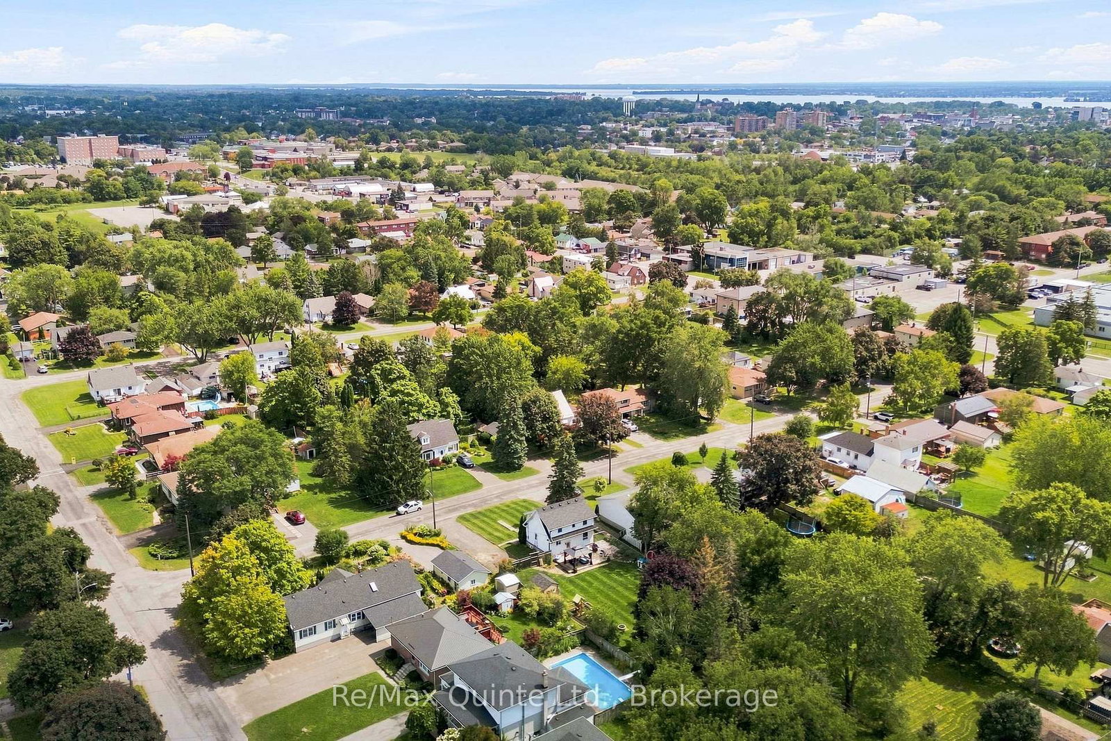 28 Shamrock Road • Belleville, ON photo 37