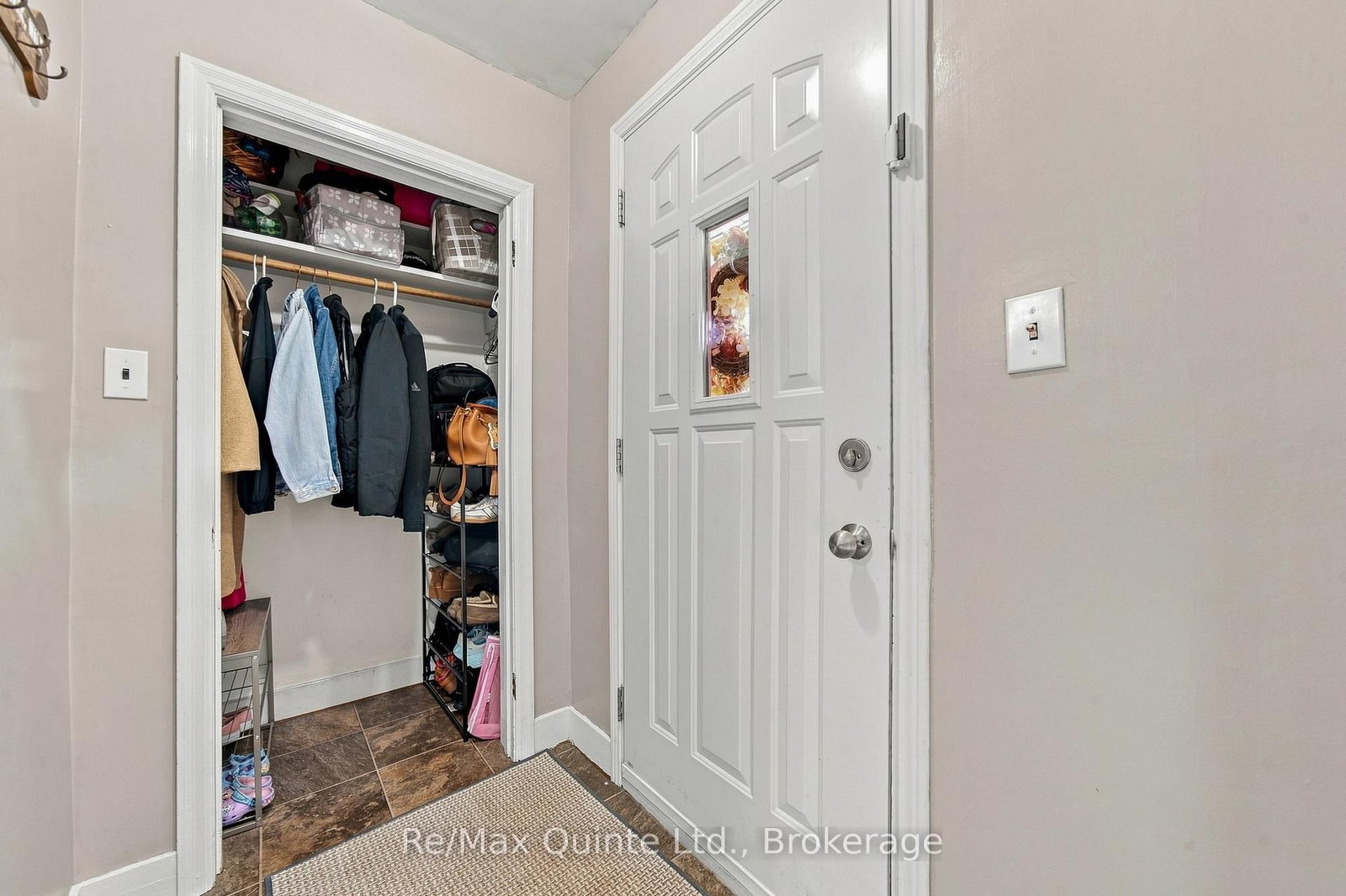 28 Shamrock Road • Belleville, ON photo 6