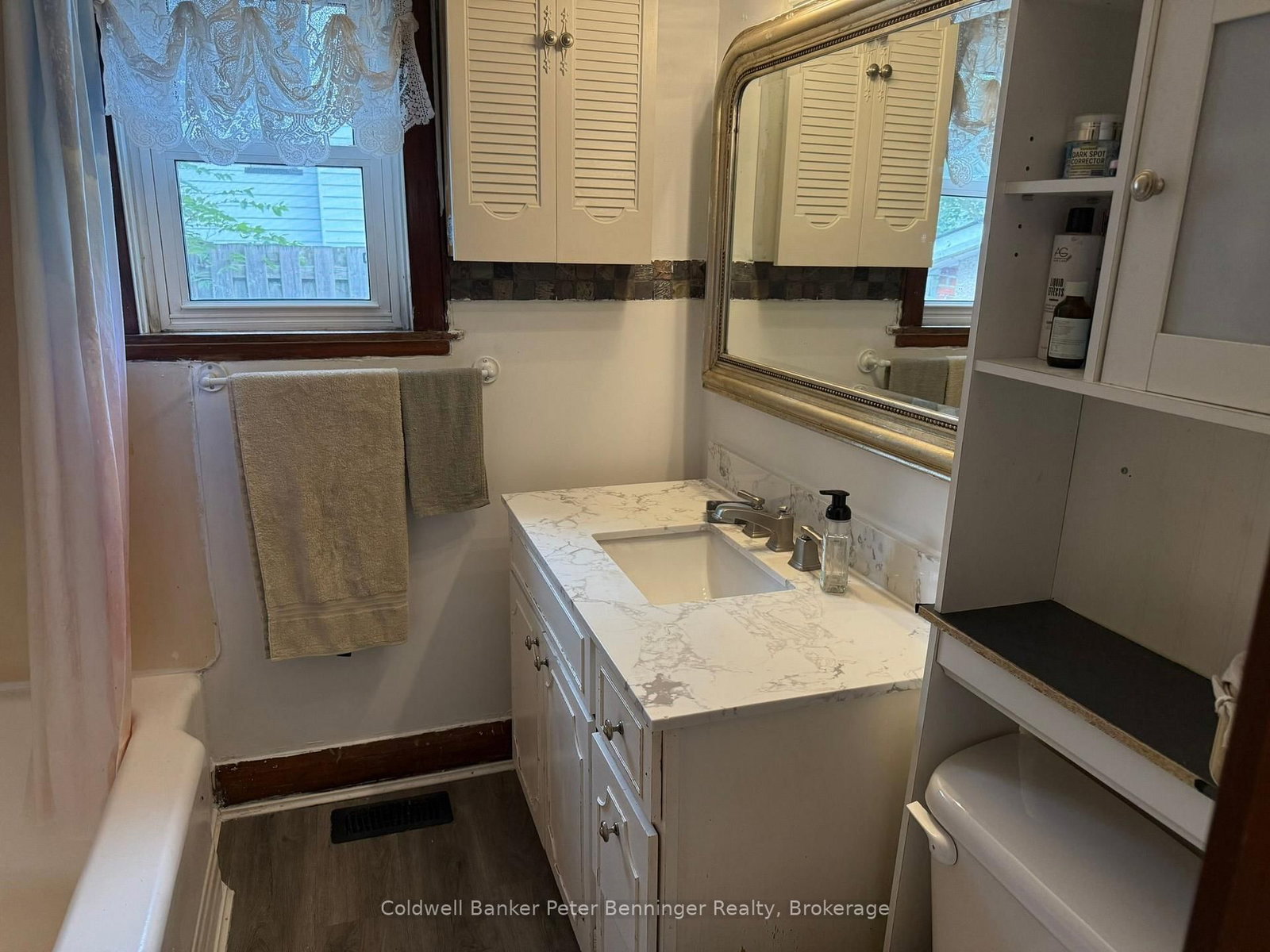 552 11th Avenue • Hanover, ON photo 10