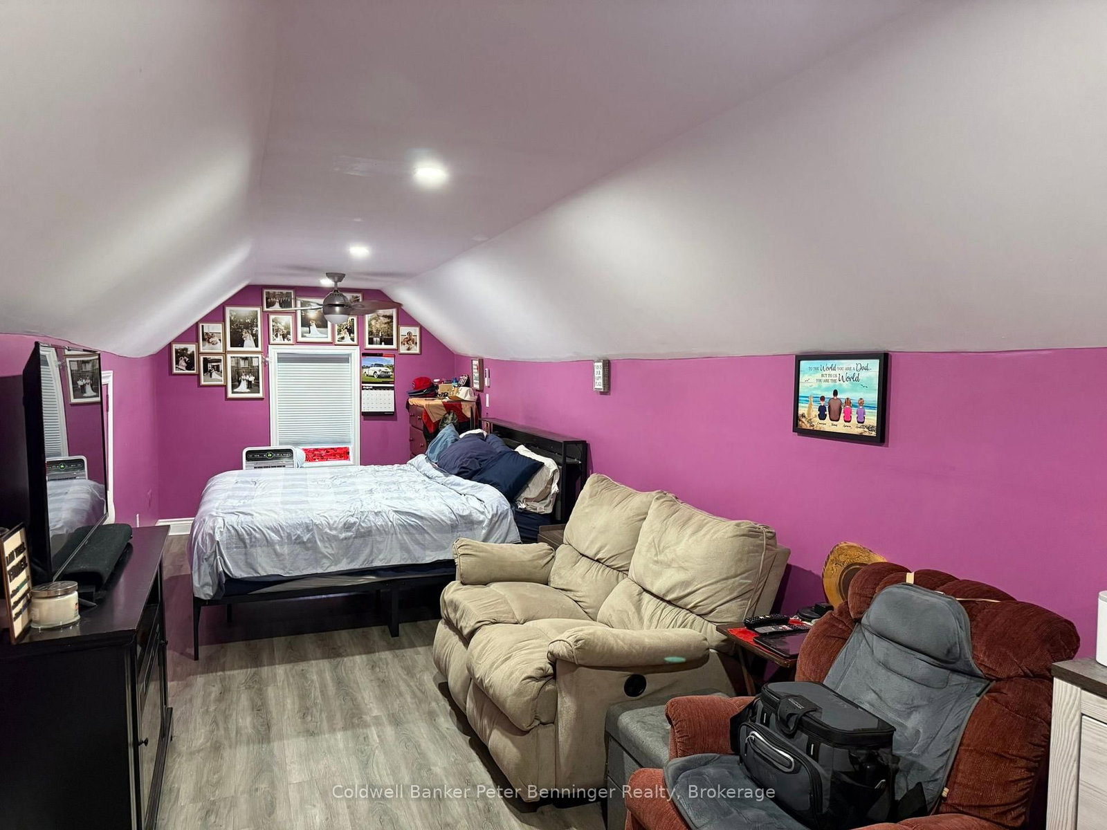 552 11th Avenue • Hanover, ON photo 16