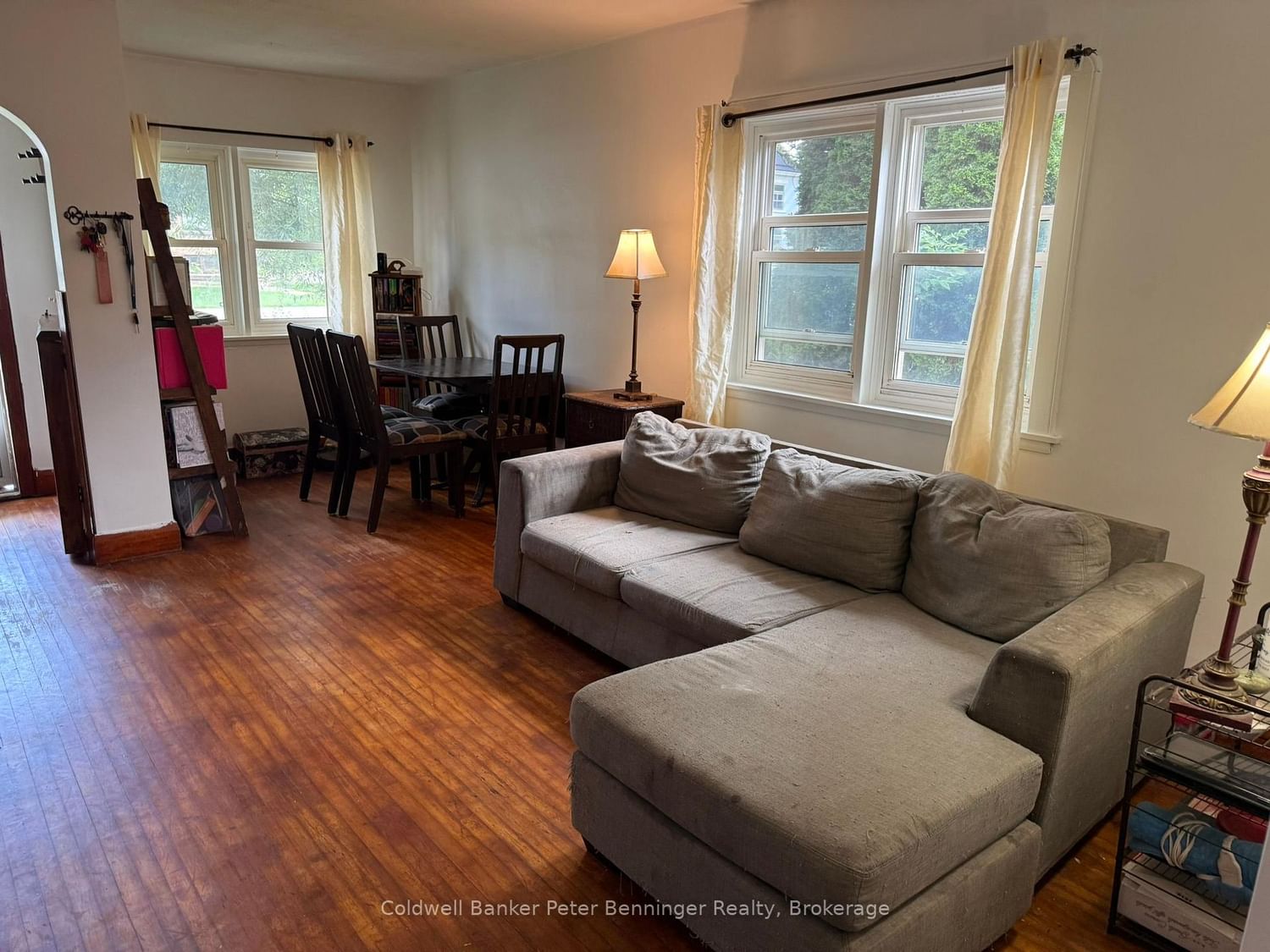552 11th Avenue • Hanover, ON photo 4