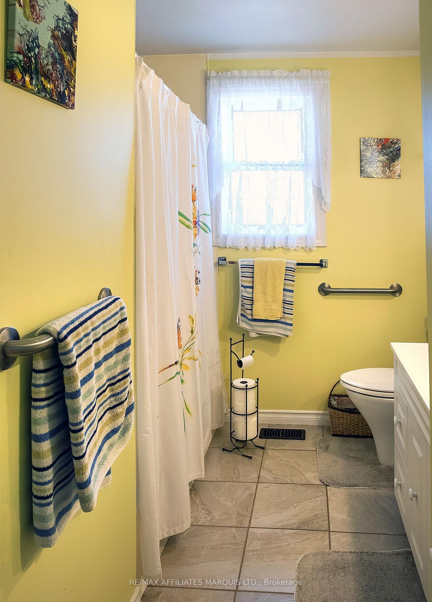 19 Orchard Way • South Dundas, ON photo 25