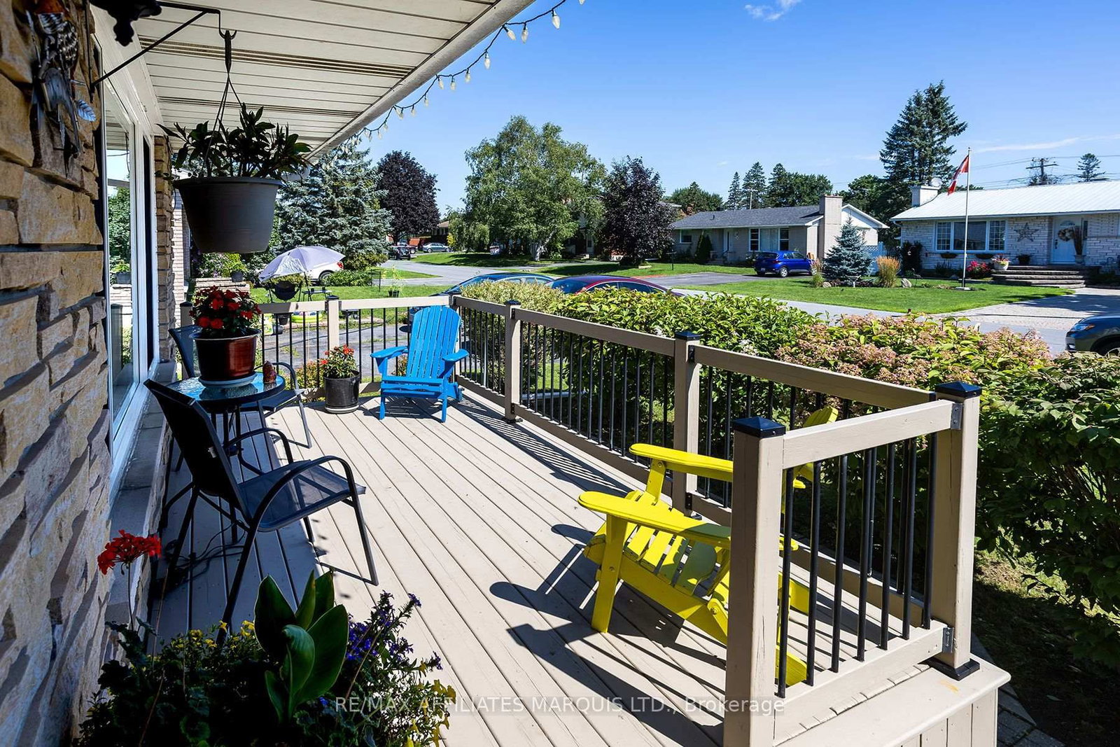 19 Orchard Way • South Dundas, ON photo 6