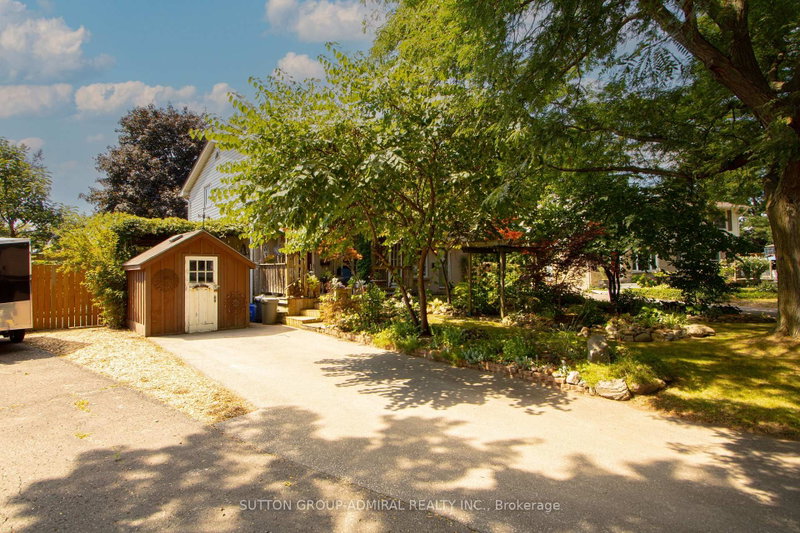 59 Breckenridge Crescent