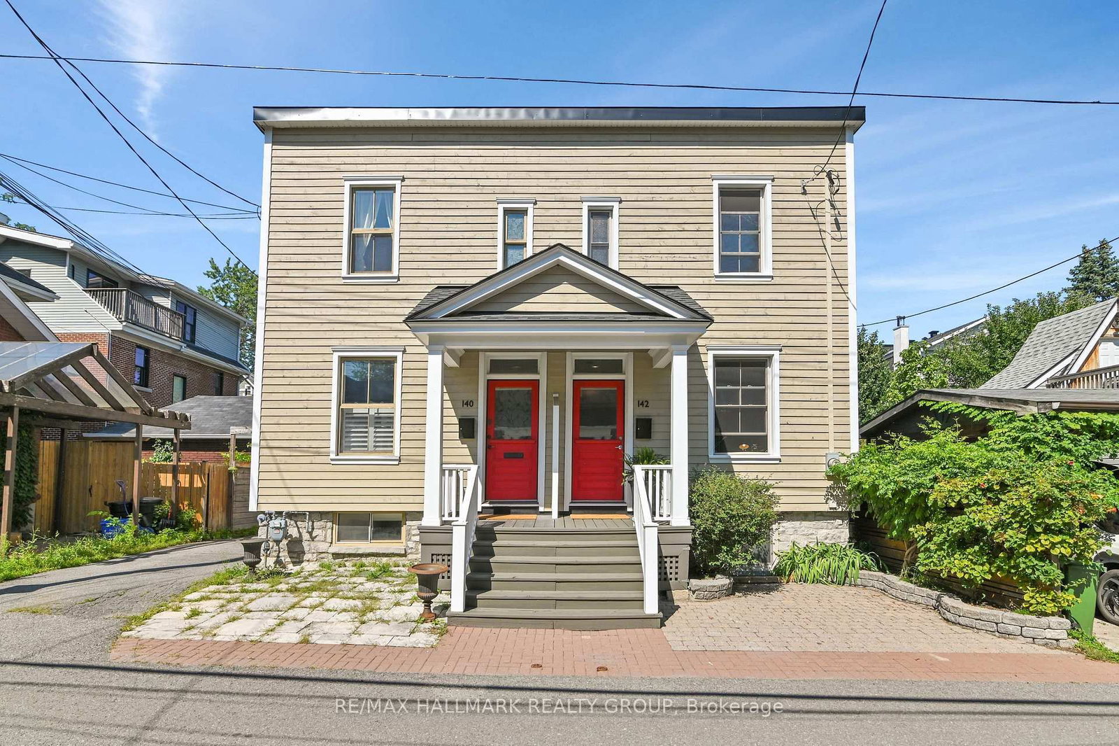 142 River Lane • Ottawa, ON photo 1