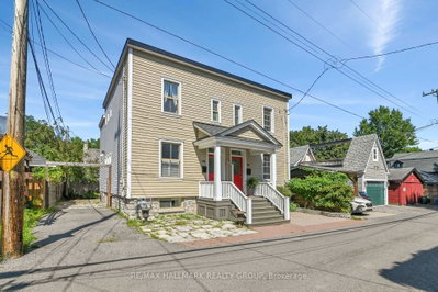 142 River Lane • Ottawa, ON photo 2