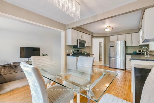 44 Corbett Street • Cambridge, ON photo 11
