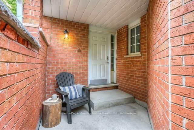 44 Corbett Street • Cambridge, ON photo 4