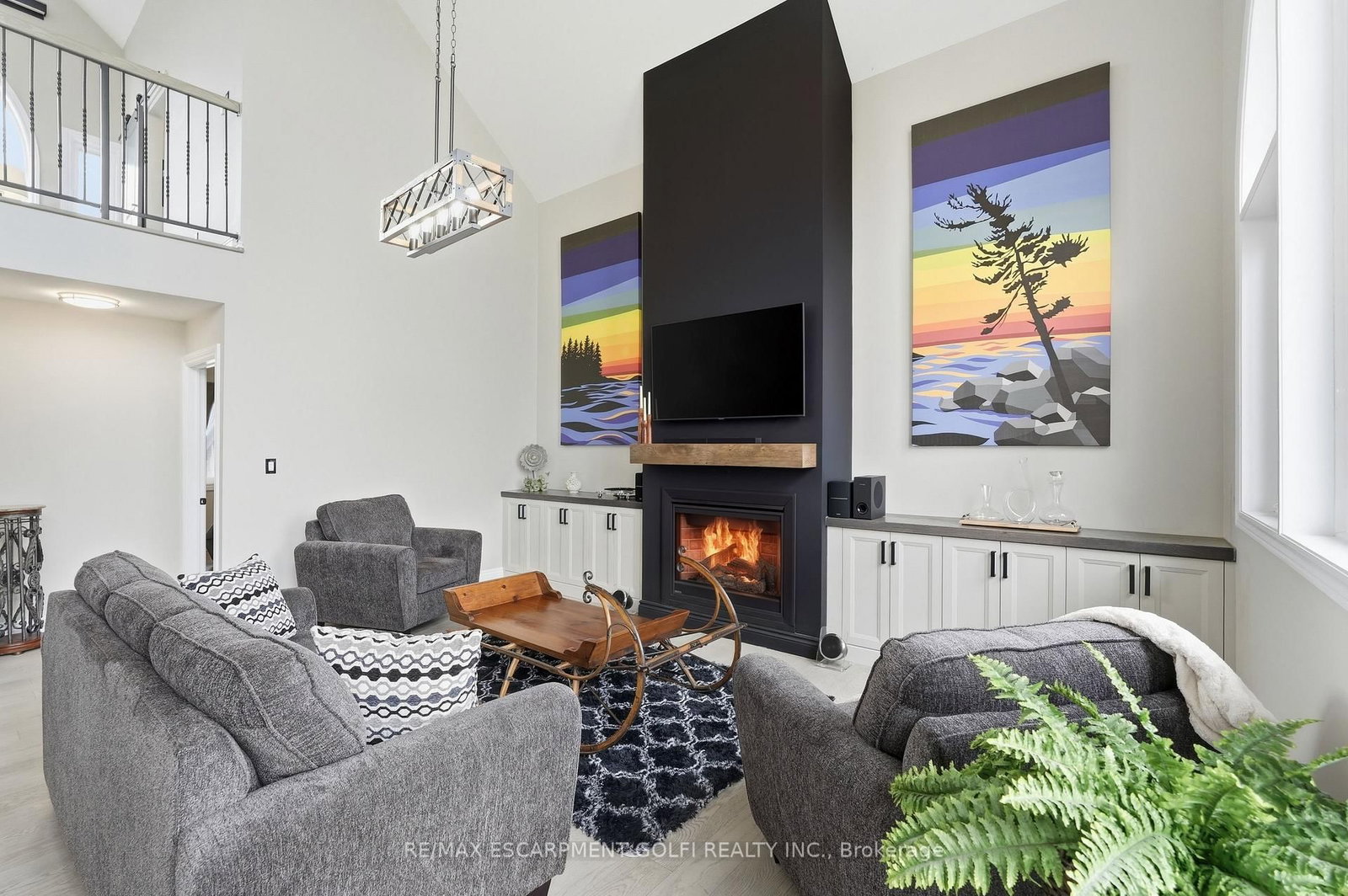 207 BEACH Boulevard • Hamilton, ON photo 14
