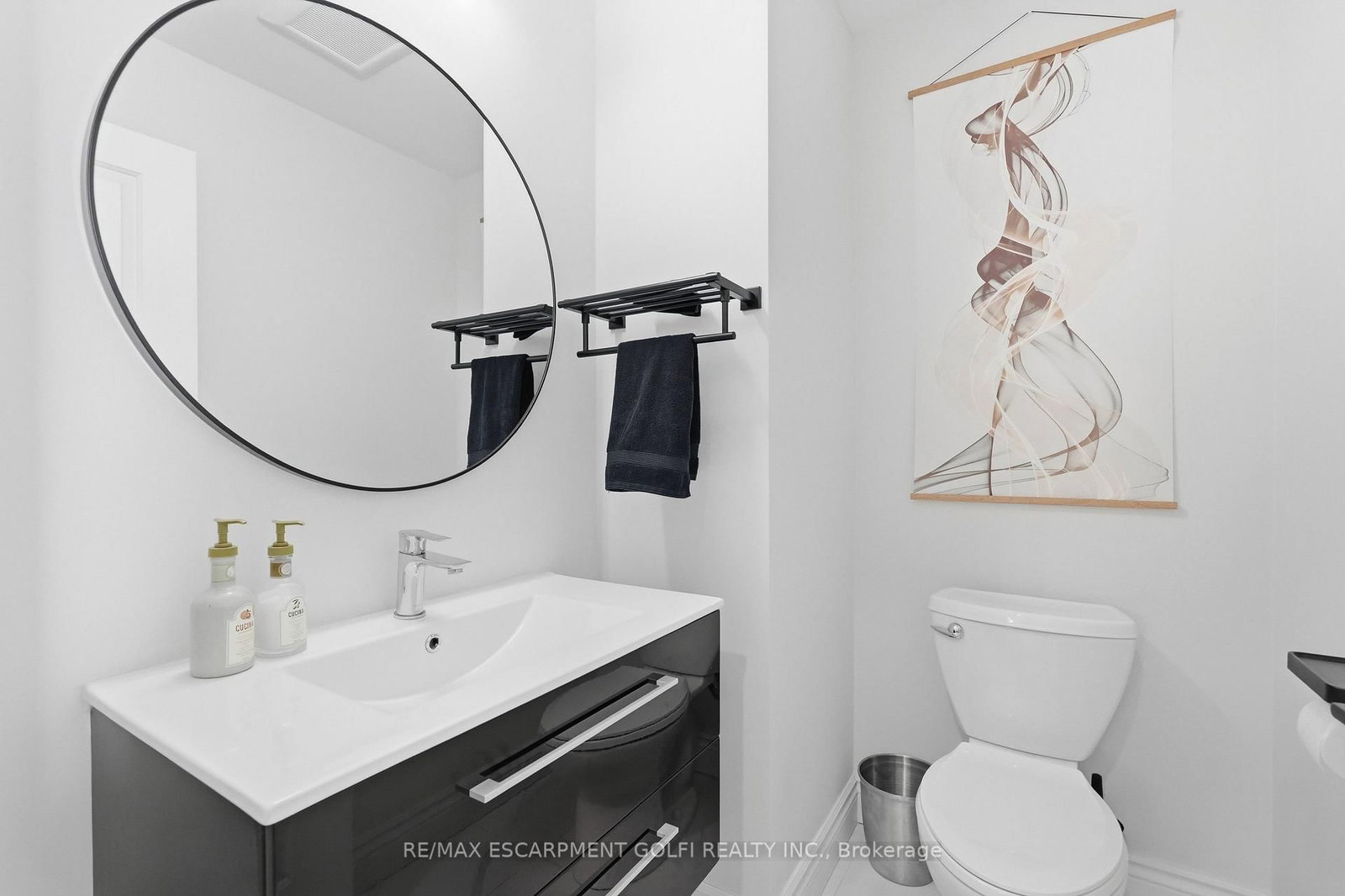 207 BEACH Boulevard • Hamilton, ON photo 27