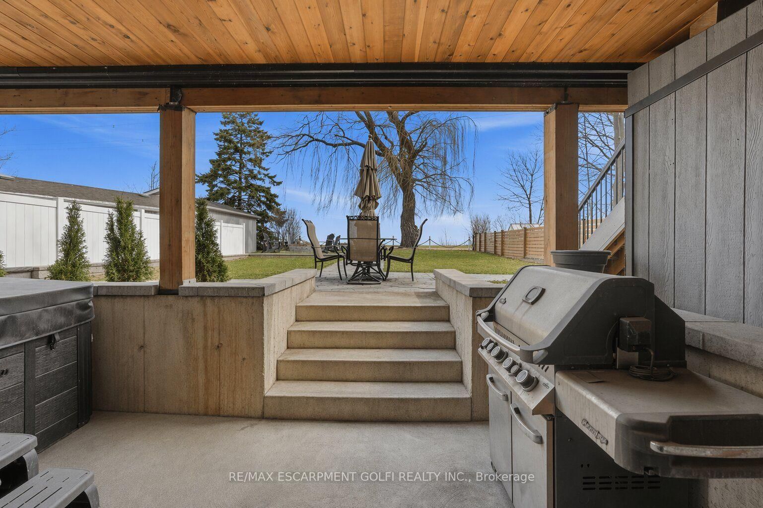 207 BEACH Boulevard • Hamilton, ON photo 36