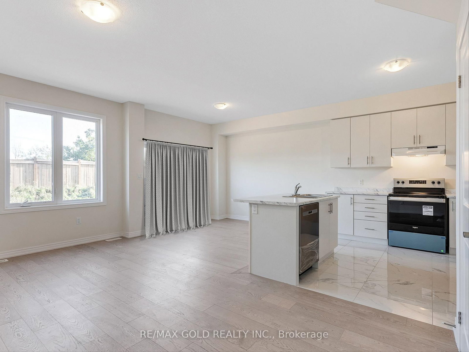 93 PINOT Crescent • Hamilton, ON photo 14