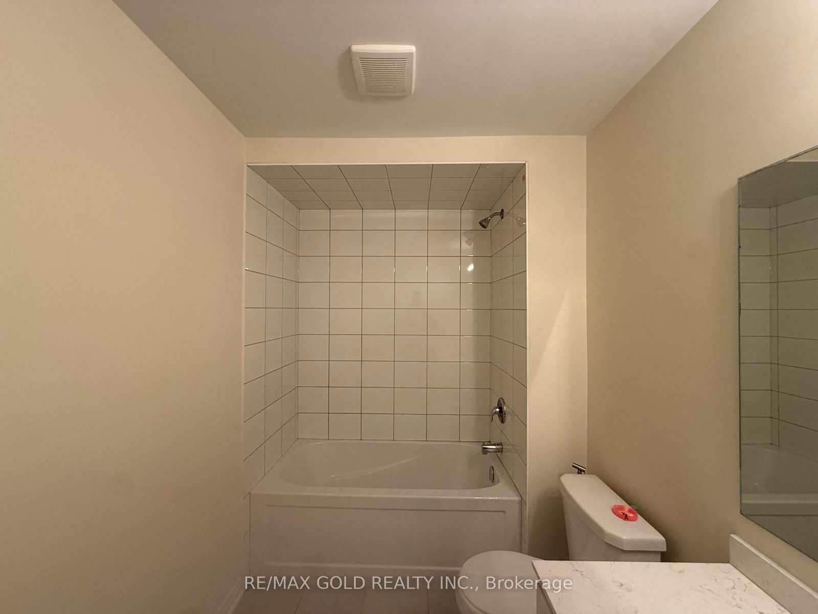 93 PINOT Crescent • Hamilton, ON photo 21