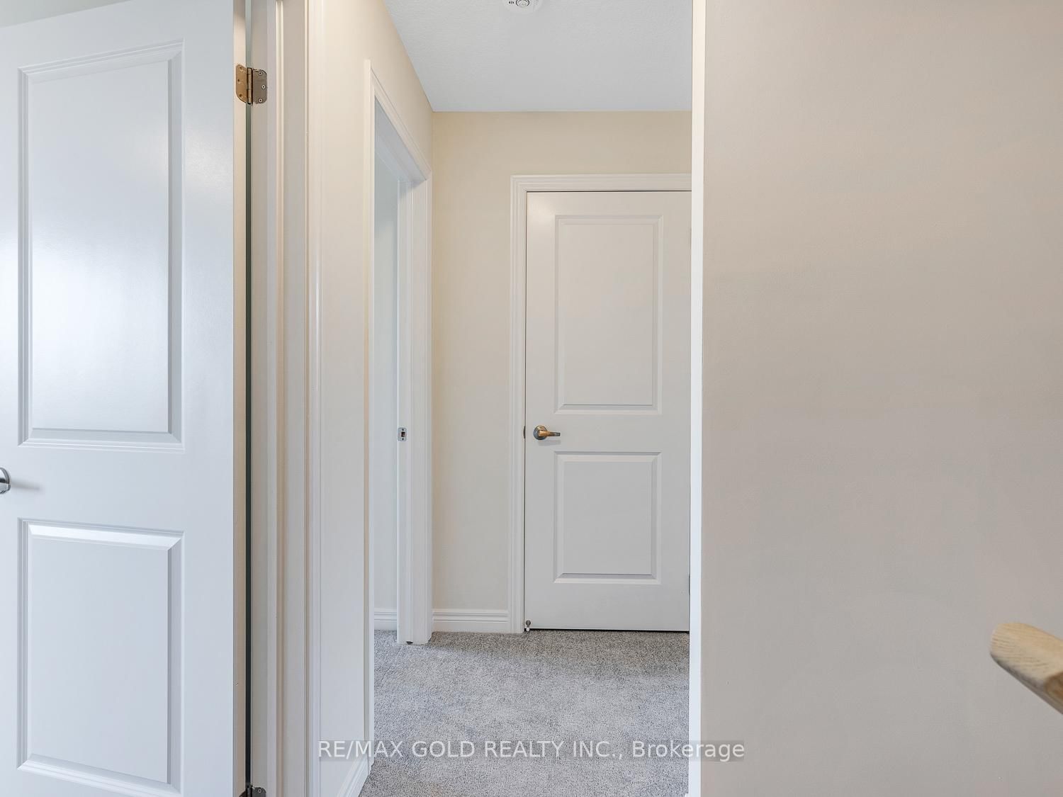 93 PINOT Crescent • Hamilton, ON photo 36