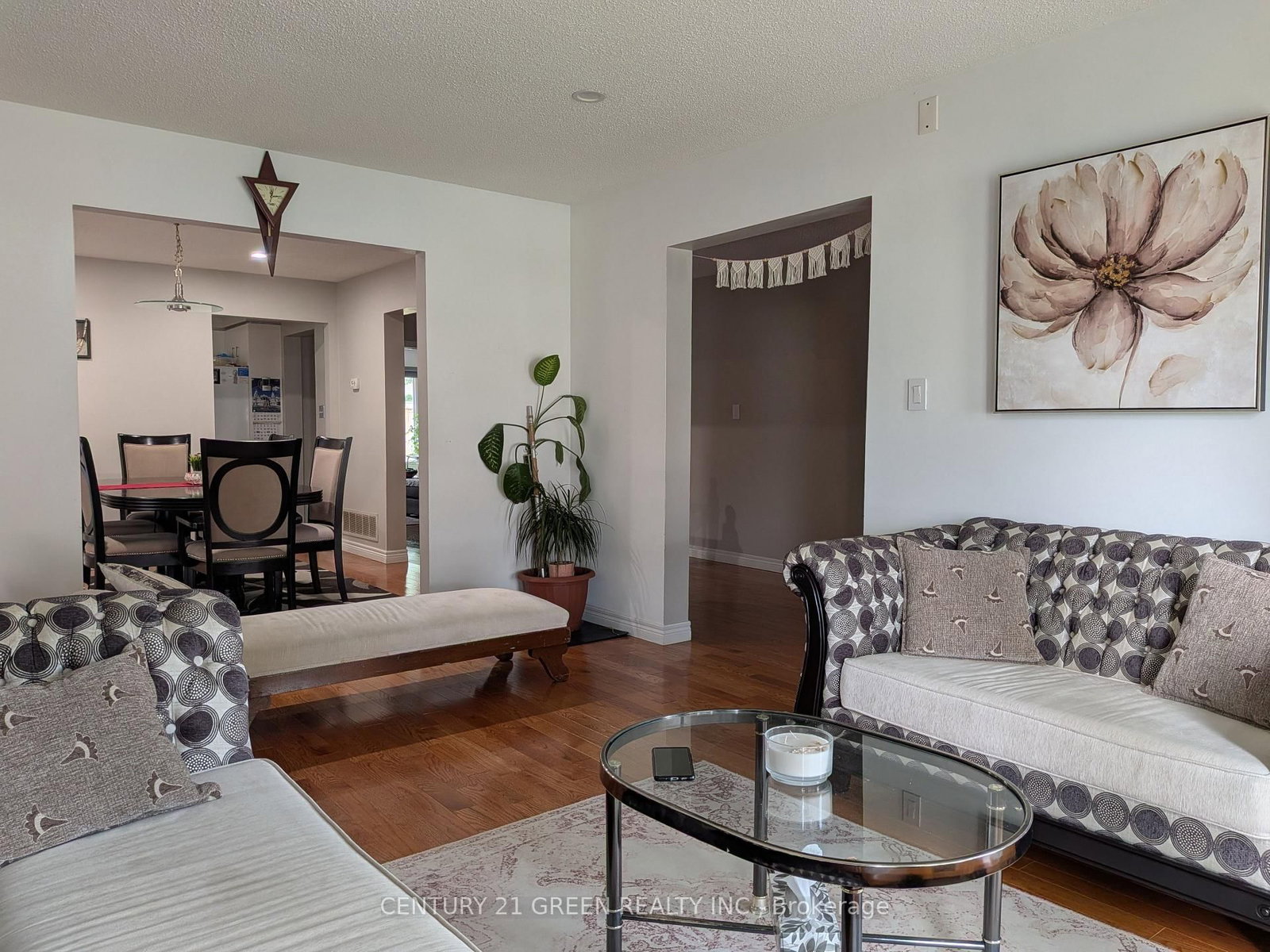 Upper - 45 Caswell Drive, Hamilton 5