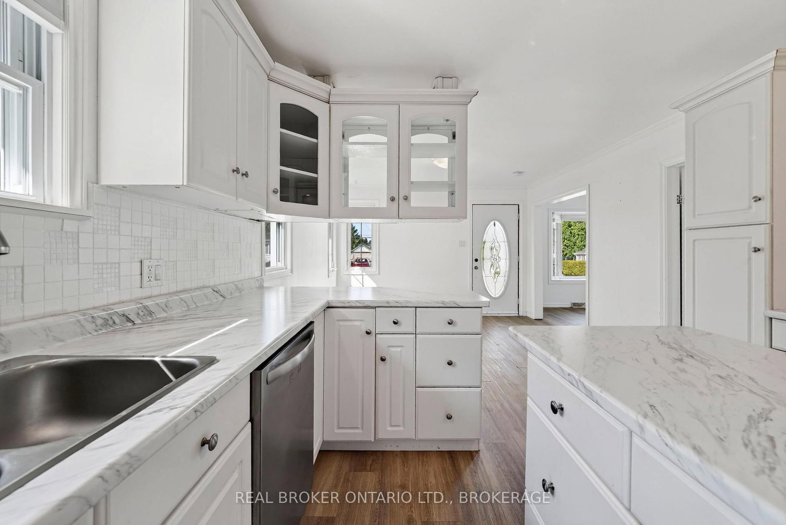 48 Bryden Avenue • Cornwall, ON photo 12