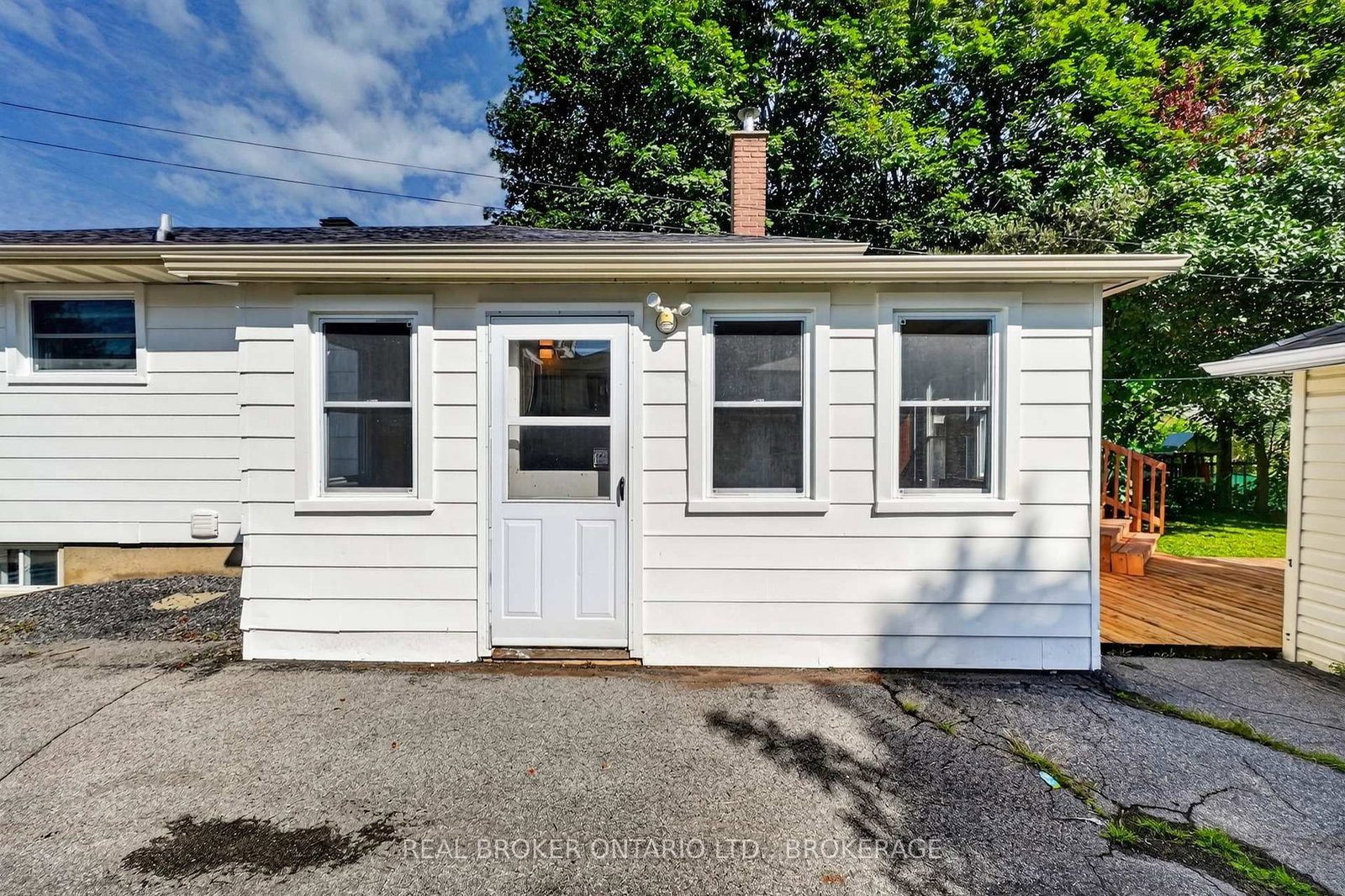 48 Bryden Avenue • Cornwall, ON photo 20