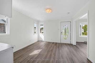 48 Bryden Avenue • Cornwall, ON photo 6