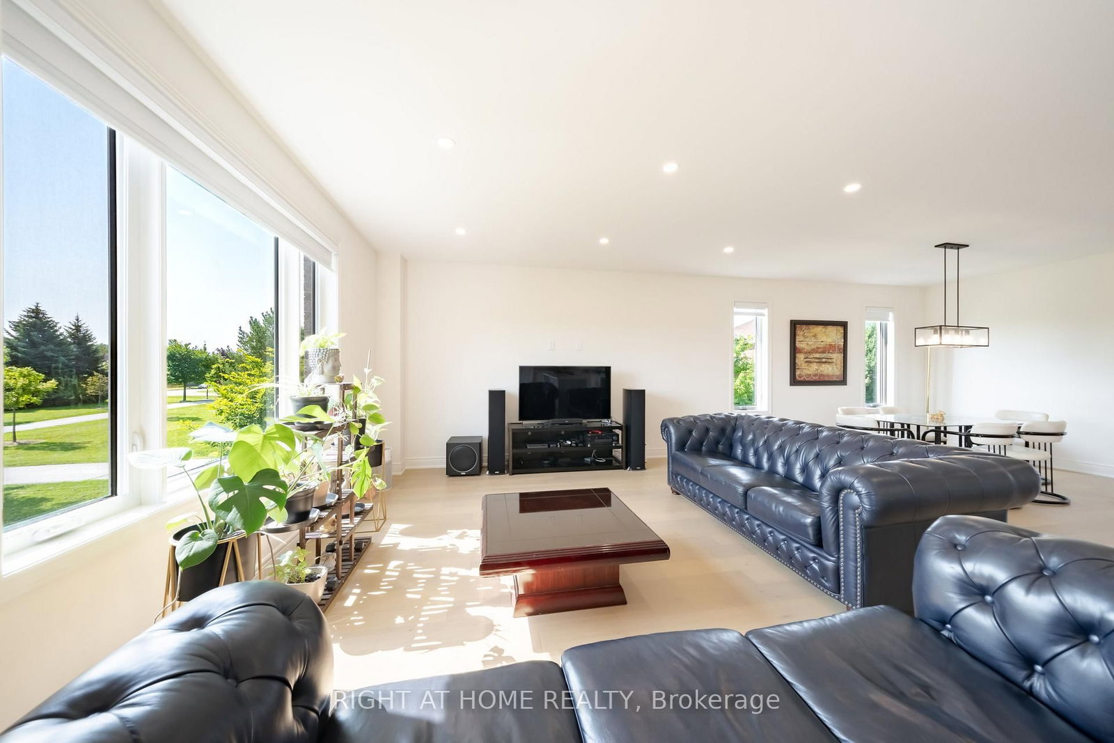34 Hampshire Place • Hamilton, ON photo 10