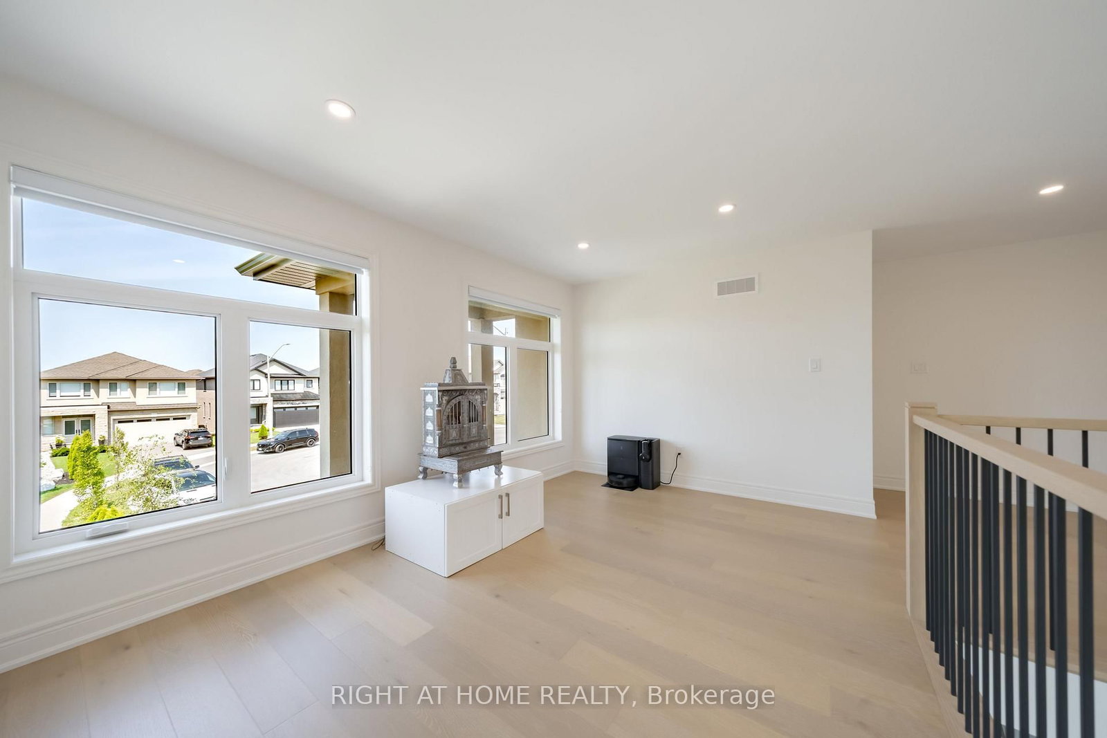34 Hampshire Place • Hamilton, ON photo 28