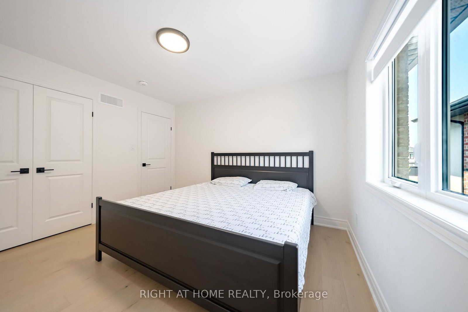 34 Hampshire Place • Hamilton, ON photo 38