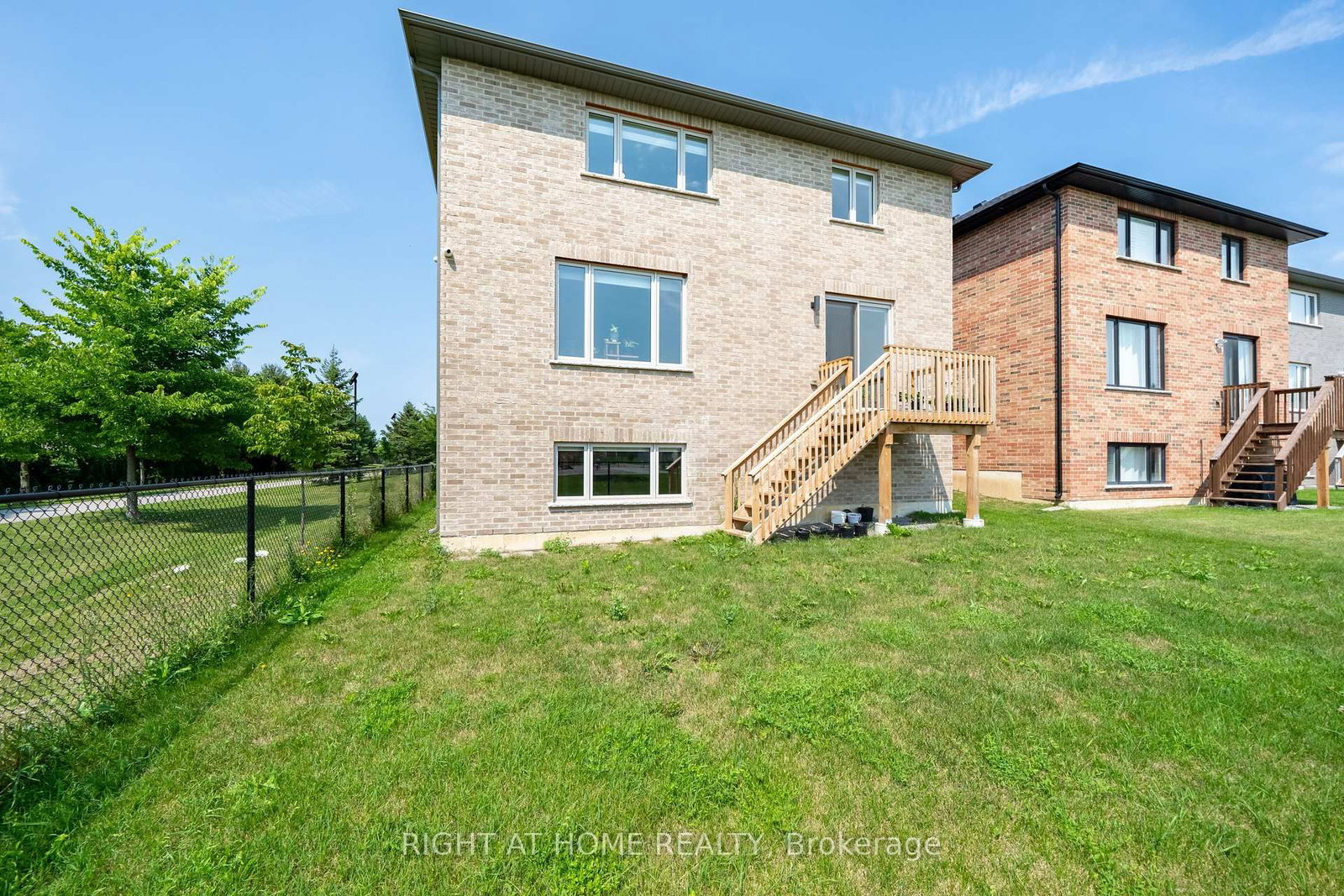 34 Hampshire Place • Hamilton, ON photo 46