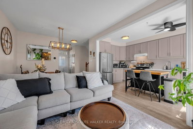 236 Willow Aster Circle • Ottawa, ON photo 8